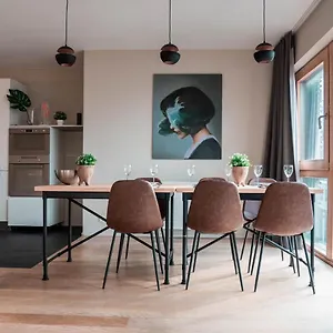Apartment Smartflats Design - L42